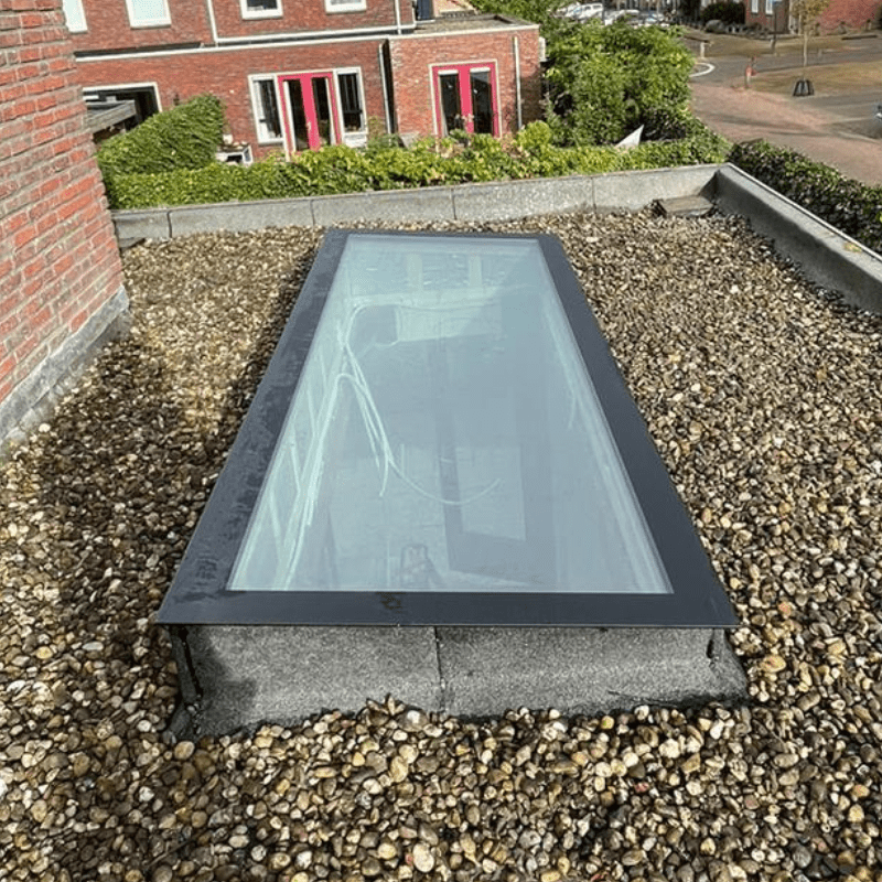 Platdakraam - 80x300 cm van Premium Dakramen